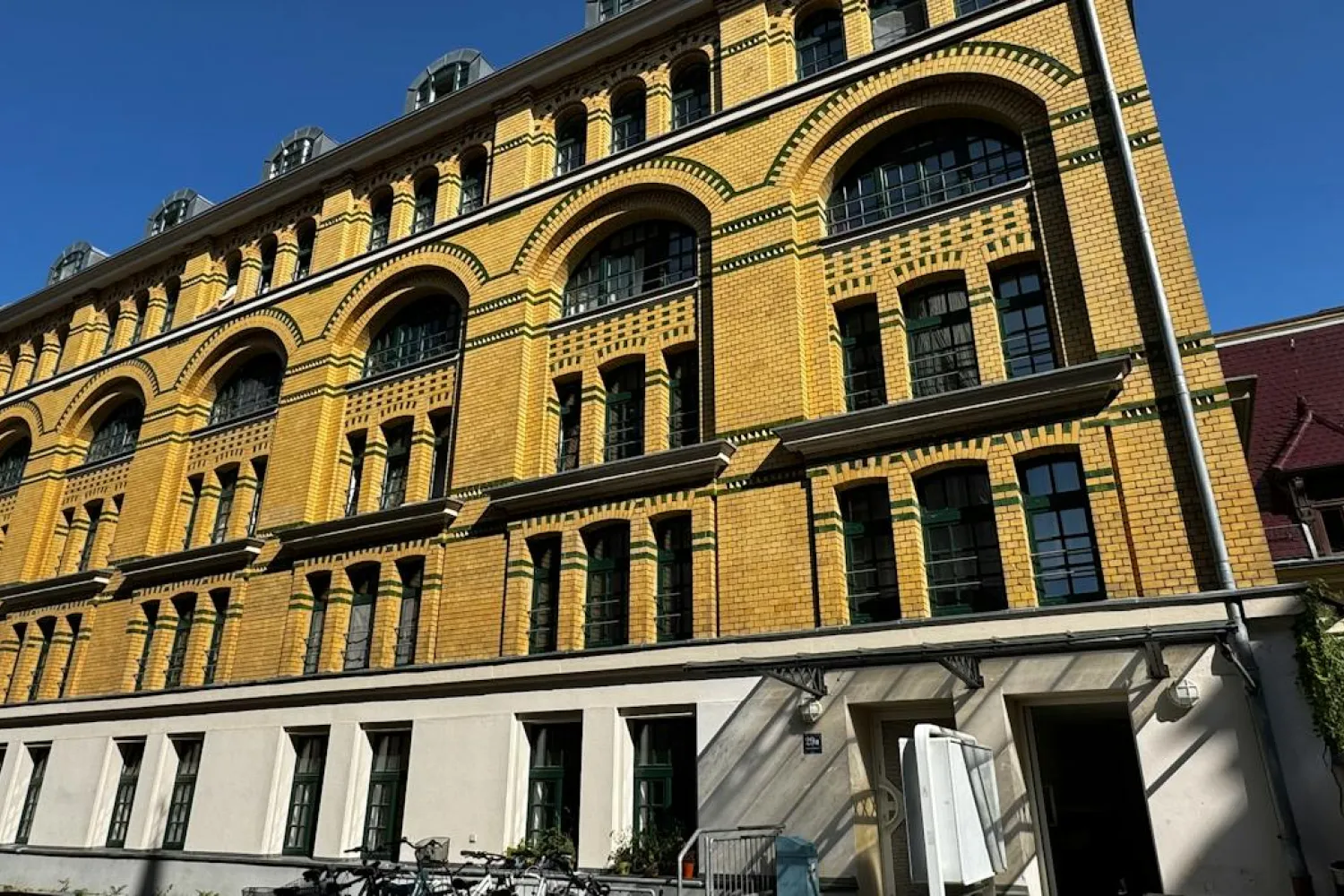 Goldschmidtstrasse